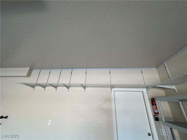 6071 SADDLE HORSE Avenue, Las Vegas, NV 89122