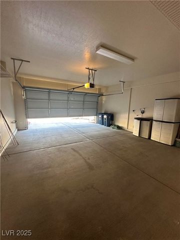 6071 SADDLE HORSE Avenue, Las Vegas, NV 89122