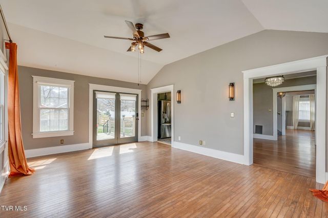 518 Ohio Avenue, Erwin, TN 37650
