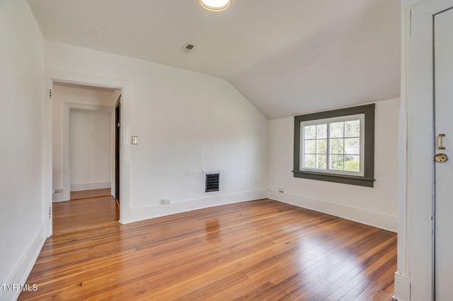 518 Ohio Avenue, Erwin, TN 37650