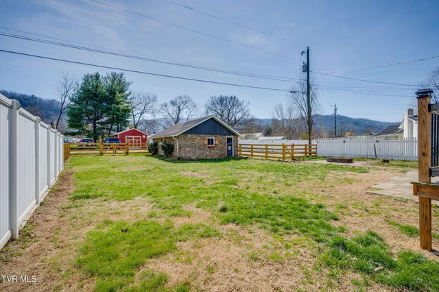 518 Ohio Avenue, Erwin, TN 37650