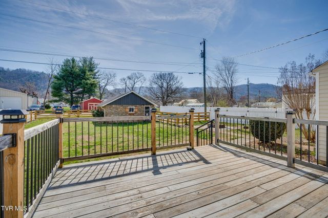 518 Ohio Avenue, Erwin, TN 37650