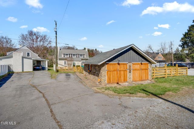 518 Ohio Avenue, Erwin, TN 37650