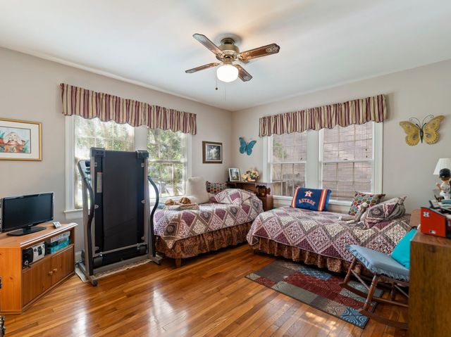 2918 Avenue I, Bay City, TX 77414