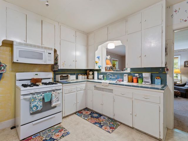 2918 Avenue I, Bay City, TX 77414