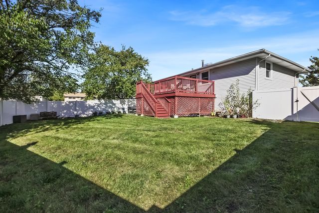 17000 Pine Court, Hazel Crest, IL 60429
