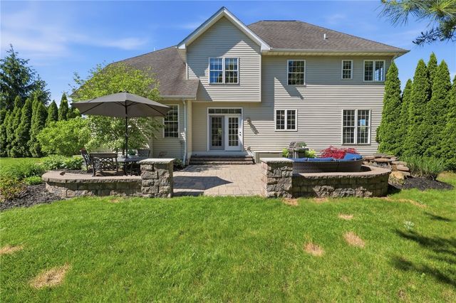 6 Harvest, Penfield, NY 14580
