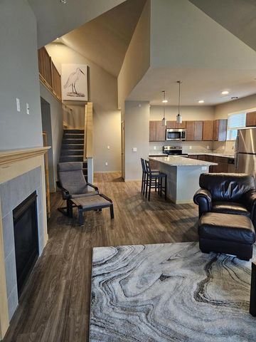 3122 S High Point Road, Madison, WI 53719