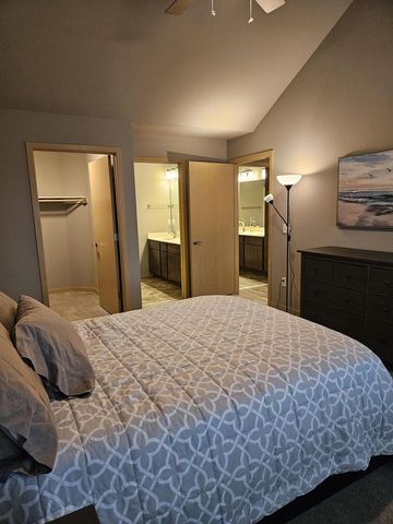 3122 S High Point Road, Madison, WI 53719