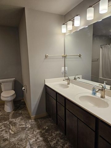 3122 S High Point Road, Madison, WI 53719