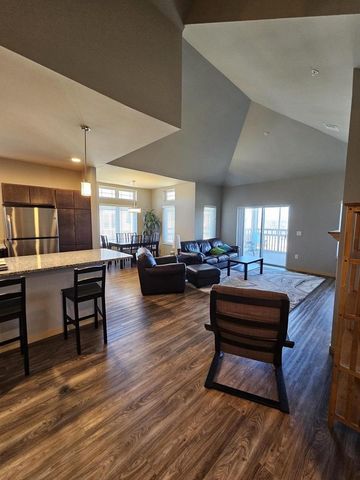 3122 S High Point Road, Madison, WI 53719