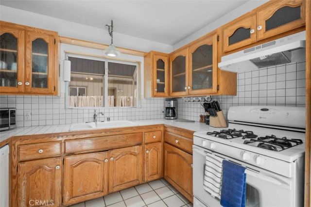 6285 Conifer, Wrightwood, CA 92397