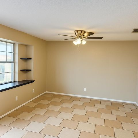 200 Bonnie Bell Lane, Springtown, TX 76082