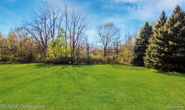 0000 Wayne Rd, Romulus, MI 48174