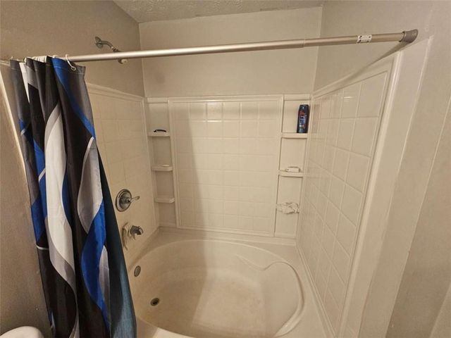 6101 Waldrop Place, Decatur, GA 30034