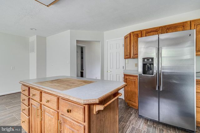 38411 BARBARA CT, Mechanicsville, MD 20659