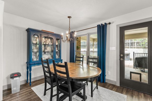 404 Arbor Lawn Drive, Burleson, TX 76028