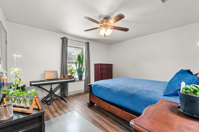 404 Arbor Lawn Drive, Burleson, TX 76028