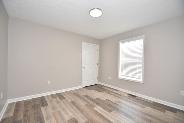 1229 E Irvine Street, Richmond, KY 40475