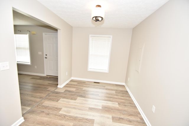1229 E Irvine Street, Richmond, KY 40475