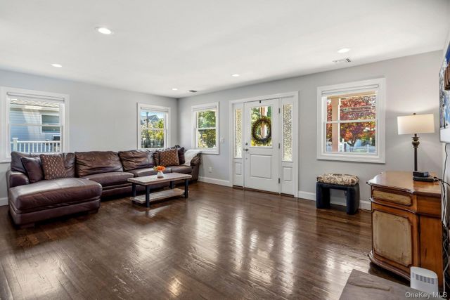 11 Jackson Street, East Islip, NY 11730