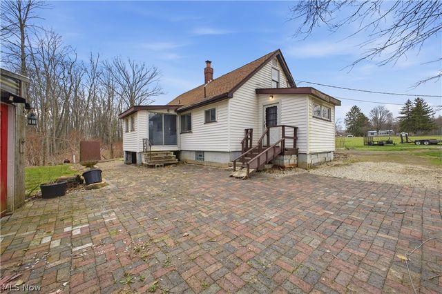 1110 Niles Vienna Road, Vienna, OH 44473
