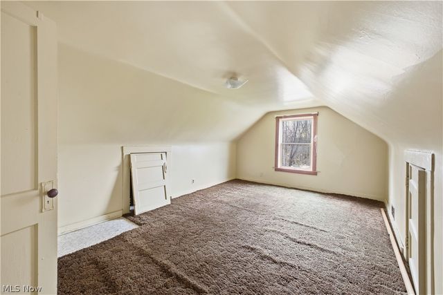 1110 Niles Vienna Road, Vienna, OH 44473