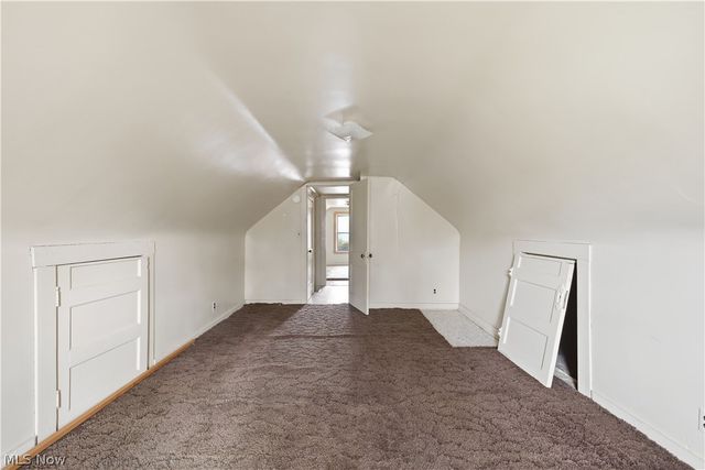 1110 Niles Vienna Road, Vienna, OH 44473
