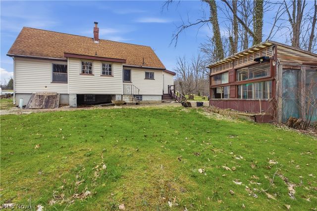 1110 Niles Vienna Road, Vienna, OH 44473