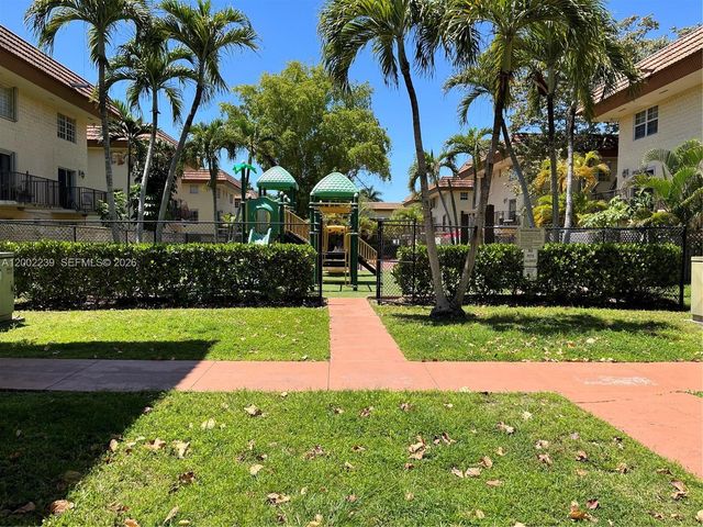 8650 SW 109th Ave 3-111, Miami, FL 33173