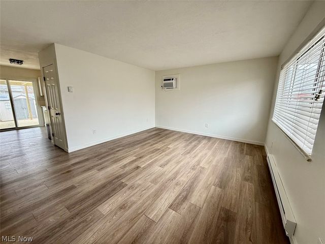 2235 Crehore Street, Lorain, OH 44052