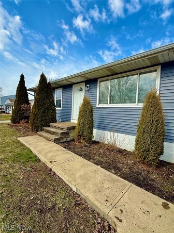 2235 Crehore Street, Lorain, OH 44052