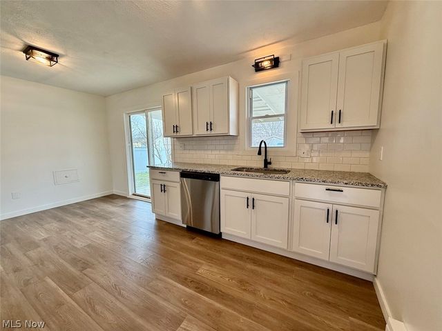 2235 Crehore Street, Lorain, OH 44052