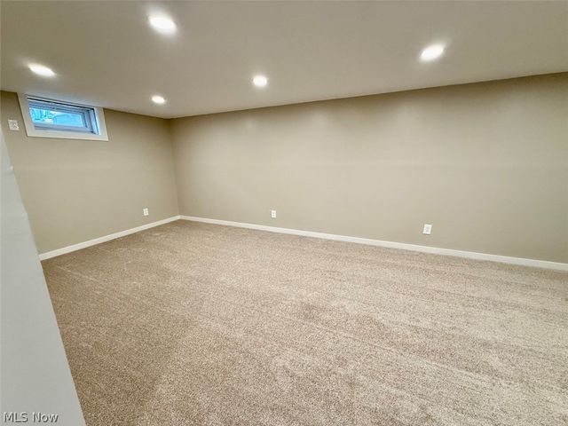 2235 Crehore Street, Lorain, OH 44052