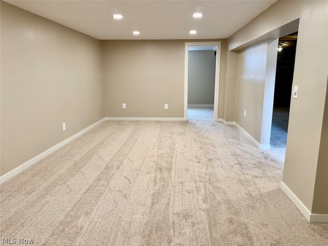 2235 Crehore Street, Lorain, OH 44052