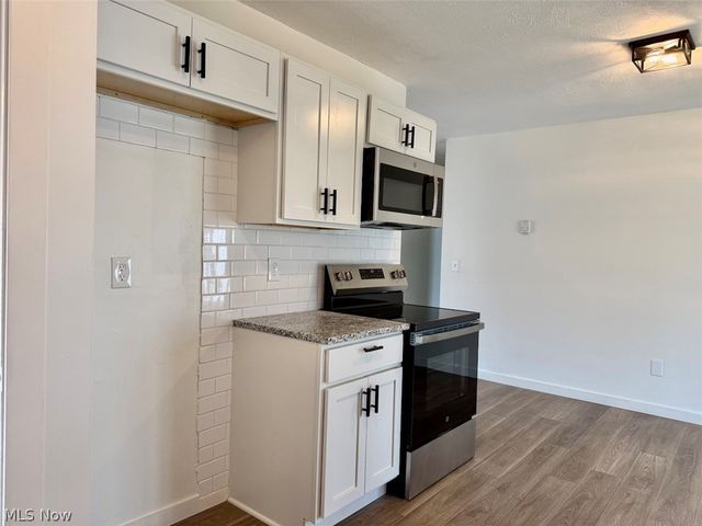 2235 Crehore Street, Lorain, OH 44052