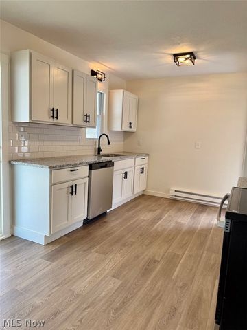 2235 Crehore Street, Lorain, OH 44052