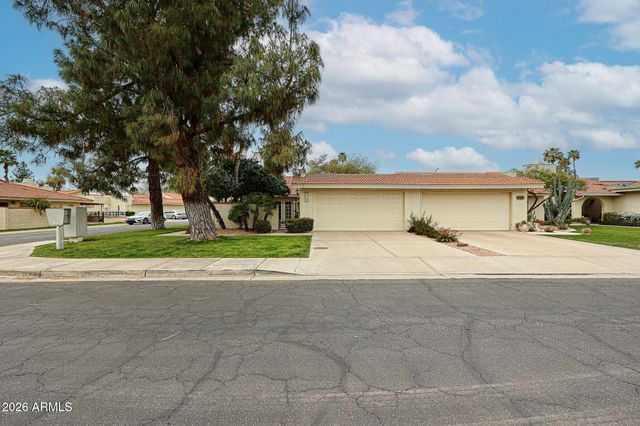 7720 N PINESVIEW Drive, Scottsdale, AZ 85258