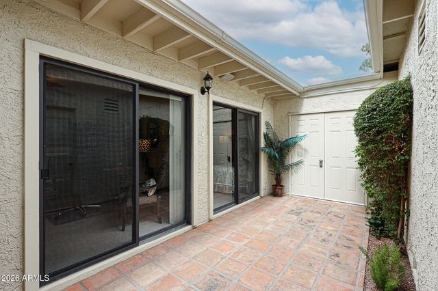 7720 N PINESVIEW Drive, Scottsdale, AZ 85258