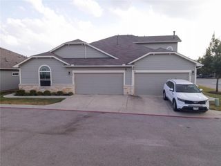 1501 Gropius LN 30B, Pflugerville, TX 78660