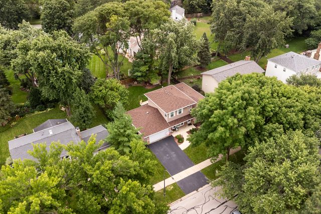1650 Fender Road, Naperville, IL 60565