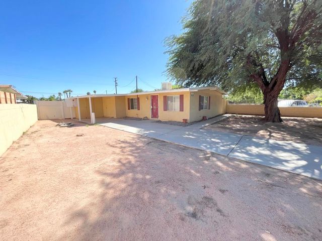 30404 San Antonio Drive, Cathedral City, CA 92234