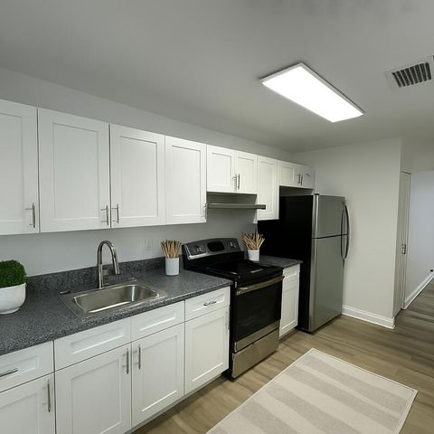 5231 Wallis Road C, West Palm Beach, FL 33415