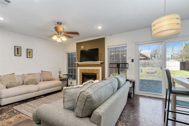 1507 Maybrook Court, Arlington, TX 76014