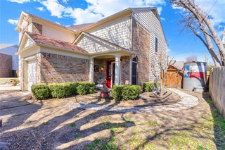 1507 Maybrook Court, Arlington, TX 76014