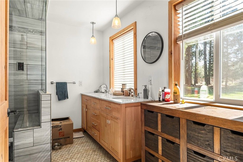 Image 27 of property listing at 15989 Katydid, Magalia, CA 95954