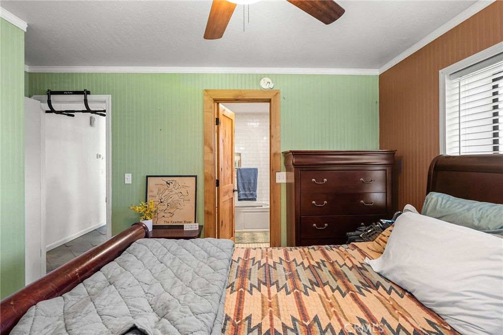 Image 32 of property listing at 15989 Katydid, Magalia, CA 95954