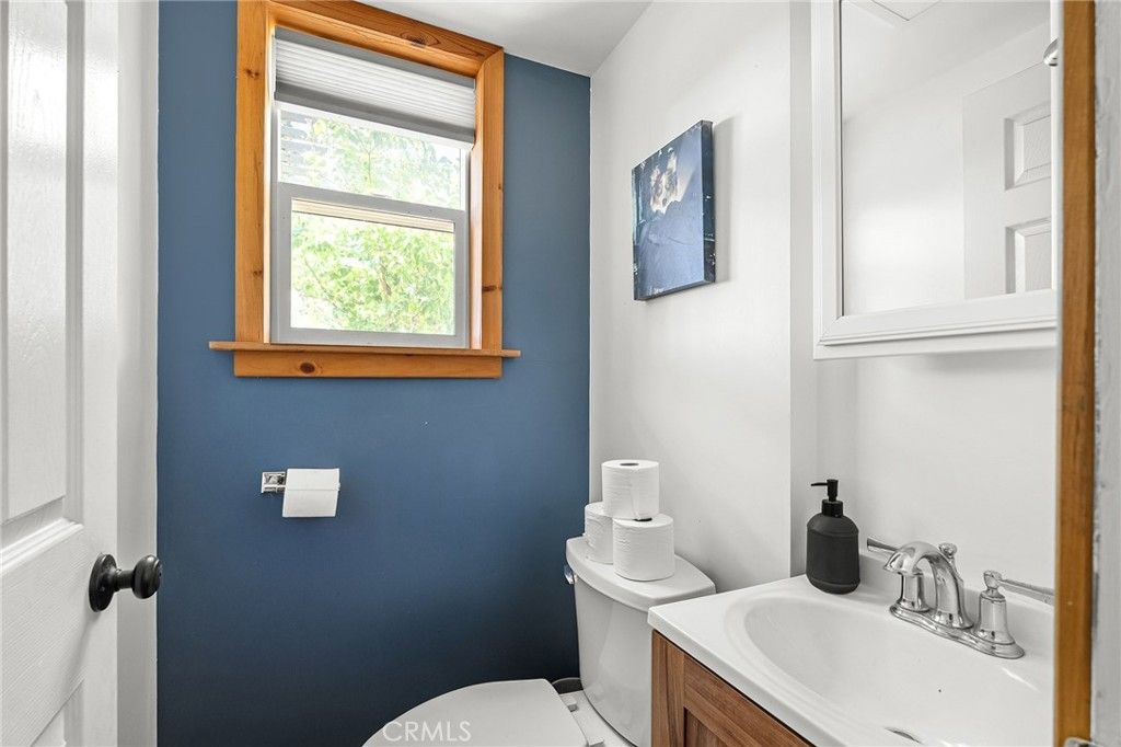 Image 33 of property listing at 15989 Katydid, Magalia, CA 95954