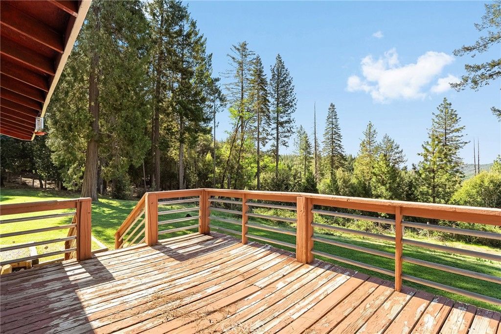 Image 44 of property listing at 15989 Katydid, Magalia, CA 95954