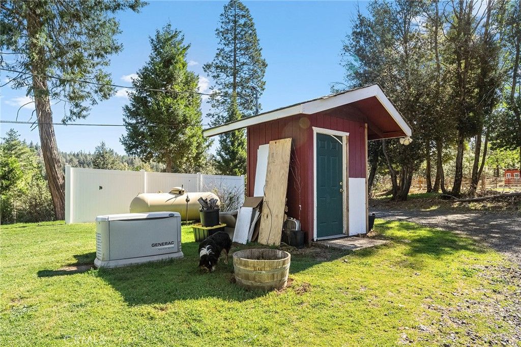 Image 49 of property listing at 15989 Katydid, Magalia, CA 95954